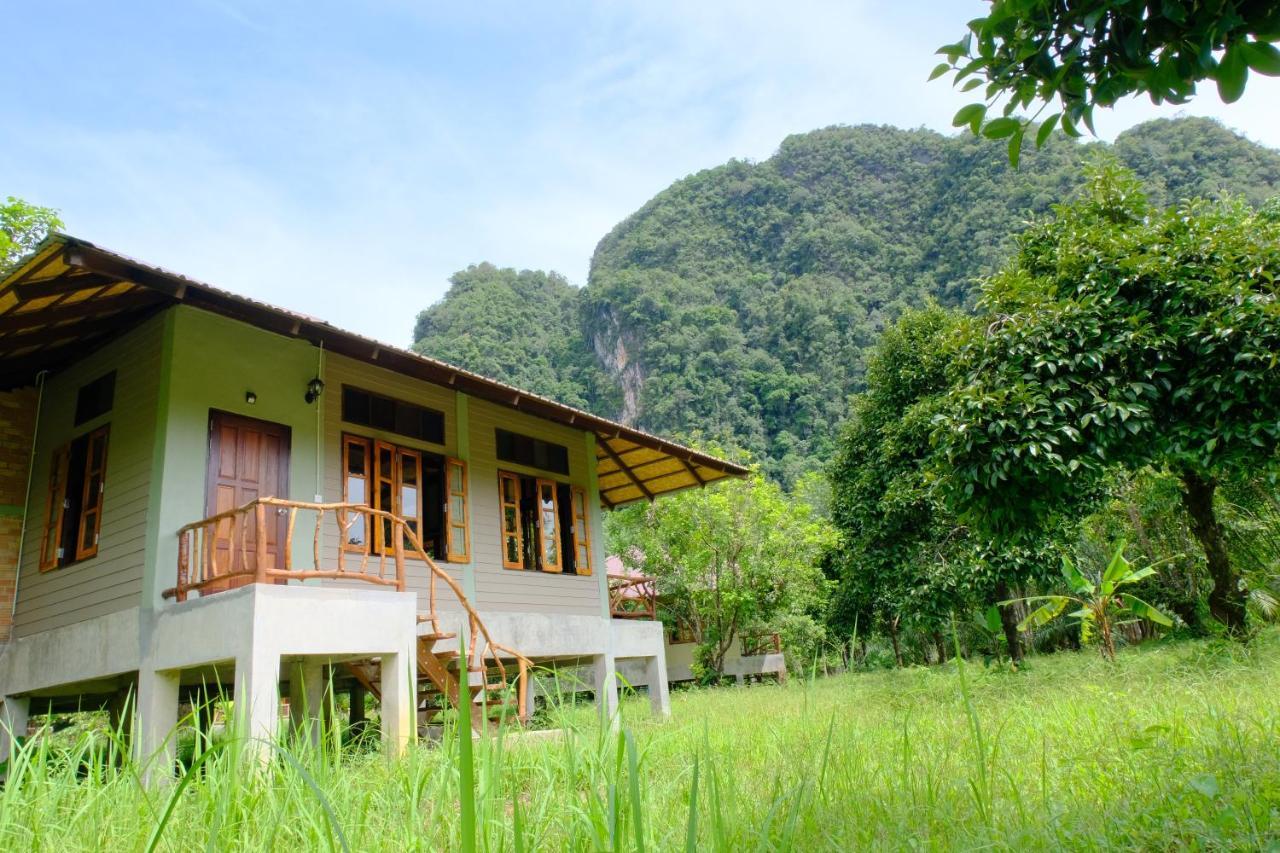 Monkey Mansion - Jungalows & Tours Khao Sok National Park Dış mekan fotoğraf